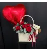 композиция из красных роз, с эвкалиптом и декоративным мишкой в коробочке