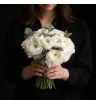 белые ранункулюсы с эвкалиптом букет невесты