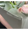 Букет из тюльпанов и ранункулюсов &laquo;Весеннее очарование&raquo;